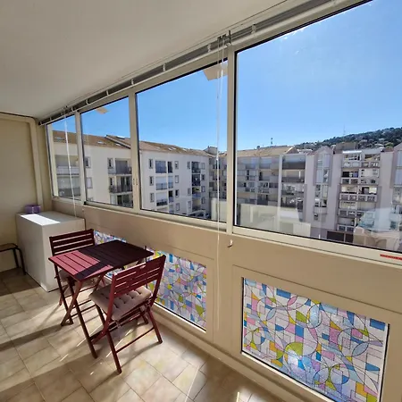 Appartamento Life In Red With Parking And Air Conditioning